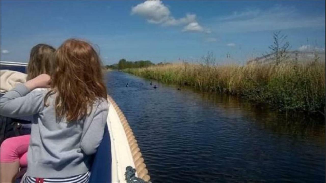 Vakantielandhuis Langweer Friesland Villa Bagian luar foto
